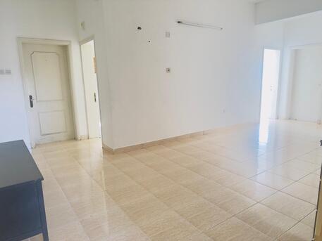 Mahooz, Apartments, Flats, Houses & Villas, BHD 200/month,  2 BR,  SPACIOUS TWO BEDROOM FLAT FOR RENT IN MAHOOZ