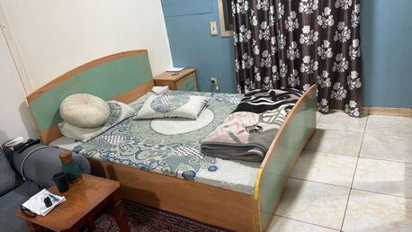 Al Malaz, Household Items, SAR 2500,  AC, Furniture And House Items