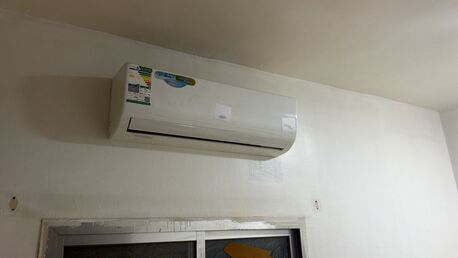 Al Malaz, Household Items, SAR 2500,  AC, Furniture And House Items