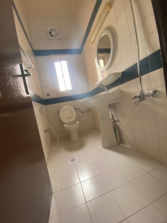 Manama, Apartments, Flats, Houses & Villas, BHD 180/year,  2 BR,  Flat For Rent