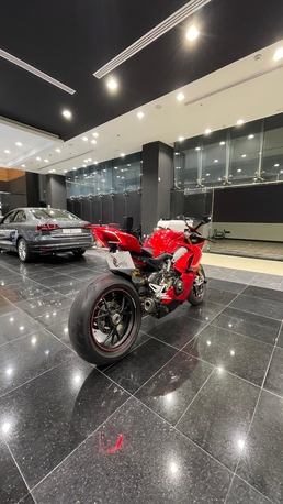 Sanabis, Motorcycles, BHD 6500,  Ducati Panigale V4 S Model 2018