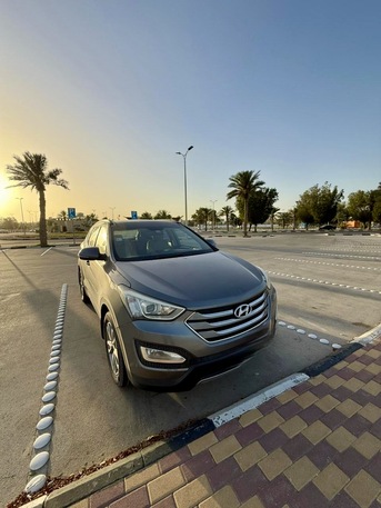 Khobar, Vehicles, Cars & Trucks , SAR 36000,  Hyundai Sant,  2015,  Automatic,  248000 KM,  Afe 7 Seater 4*4 With Panoramic Roof