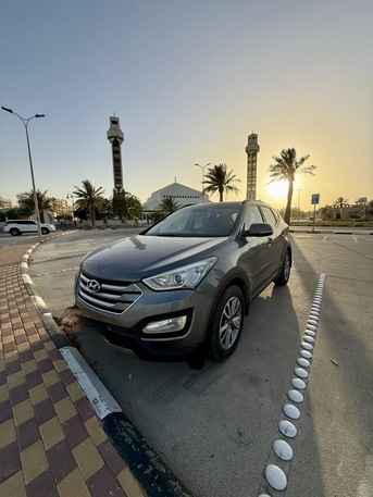 Khobar, Vehicles, Cars & Trucks , SAR 36000,  Hyundai Sant,  2015,  Automatic,  248000 KM,  Afe 7 Seater 4*4 With Panoramic Roof