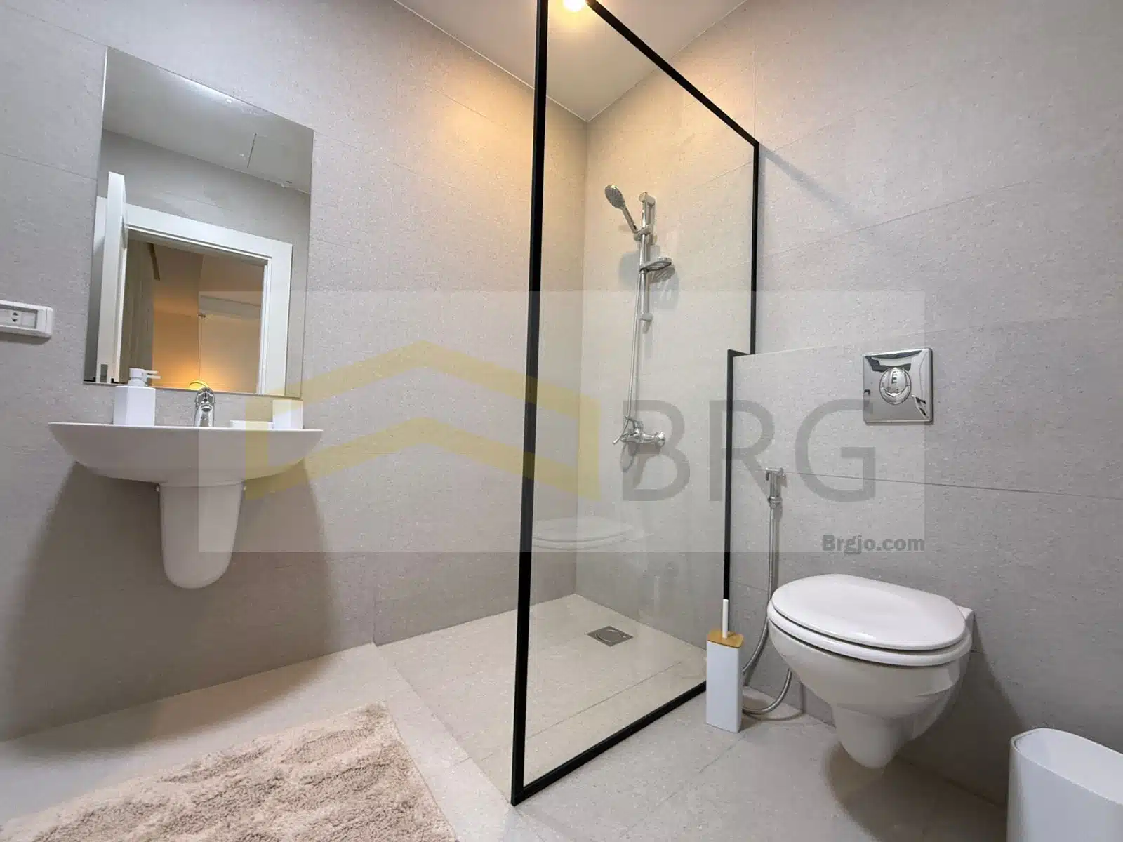 Amman, Apartments, Flats, Houses & Villas, JOD 13000/year,  Furnished,  2 BR,  00 Sq. Meter,  The Apartment With A Terrace You Didn