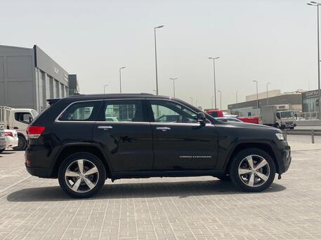 Manama, Vehicles, Cars & Trucks , BHD 3900,  Jeep Grand Cherokee Limited,  2015,  Automatic,  190700 KM,  Jeep Grand Cherokee LTD  (Black)