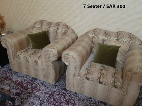 Riyadh, Furniture, SAR 400,  7 Seated Sofa Set In Excellent Condition With Central / 2 Side Tbls