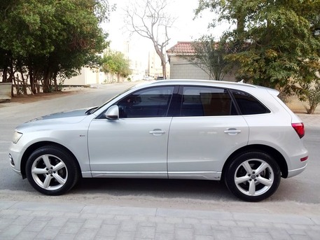 Umm Al Hassam, Vehicles, Cars & Trucks , BHD 111,  Audi Q5 S Line,  2014,  Automatic,  146000 KM,  Full Option, Turbo Eng. Agency Maintained - Expat Leaving.. URGENT SALE