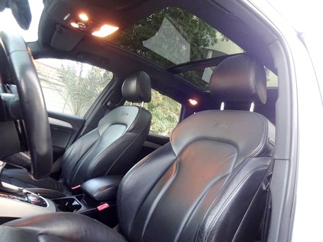 Umm Al Hassam, Vehicles, Cars & Trucks , BHD 111,  Audi Q5 S Line,  2014,  Automatic,  146000 KM,  Full Option, Turbo Eng. Agency Maintained - Expat Leaving.. URGENT SALE