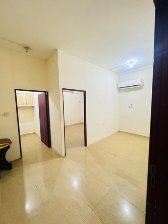 Riyadh, Apartments, Flats, Houses & Villas, SAR 13000/year 1BHK Family Apartment Available For Rent King Saud Hospital Shemishi