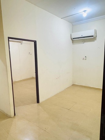 Riyadh, Apartments, Flats, Houses & Villas, SAR 13000/year 1BHK Family Apartment Available For Rent King Saud Hospital Shemishi