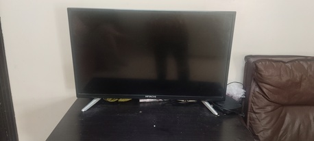 Dammam, Electronics, SAR 160,  TV (Hitachi Brand, 30 Inches)