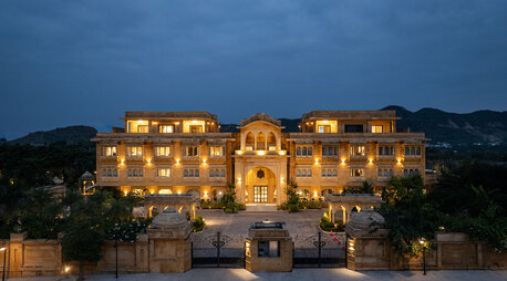 Mumbai, Holiday/Vacation Rentals, INR 2405/day,  Sahdev Bagh - Heritage Hotel In Pushkar