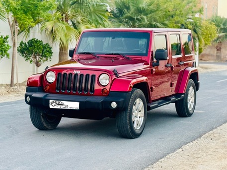 Manama, Vehicles, Cars & Trucks , BHD 4400,  Jeep Wrangler,  2012,  237000 KM,  4x4 - Sahara Unlimted - 4 Door