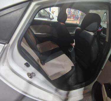 Jeddah, Vehicles, Cars & Trucks , SAR 28900,  Hyundai Accent,  2020,  Automatic,  258000 KM,   |  | 1.6 | White | هيونداي أكسنت