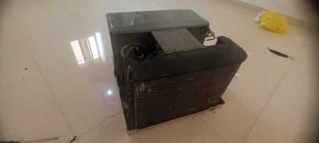 Jeddah, Air Conditioners, SAR 650,  4 Window AC - Carrier And Zamil