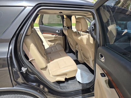Riyadh, Vehicles, Cars & Trucks , SAR 42000,  DODGE Durango AWD Limited,  2014,  Automatic,  227333 KM,   SAR 42000