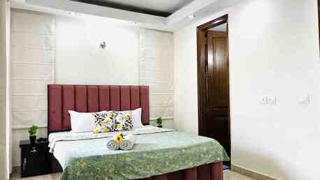 New Delhi, Apts/Flats Wanted, INR 16292/day,  Furnished,  3 BR,  2100 Sq. Feet,  3BHK Safdarjung Enclave, Terrace Garden, Lift