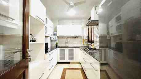 New Delhi, Apts/Flats Wanted, INR 16292/day,  Furnished,  3 BR,  2100 Sq. Feet,  3BHK Safdarjung Enclave, Terrace Garden, Lift