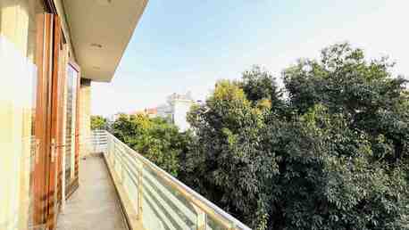 New Delhi, Apts/Flats Wanted, INR 16292/day,  Furnished,  3 BR,  2100 Sq. Feet,  3BHK Safdarjung Enclave, Terrace Garden, Lift