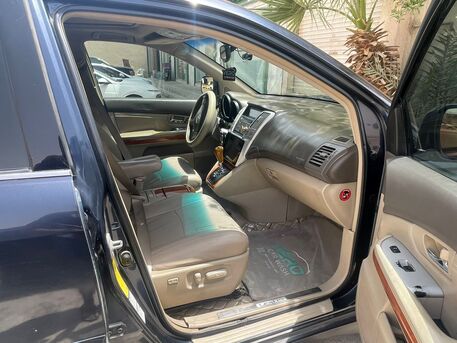 Ghirnatah, Vehicles, Cars & Trucks , SAR 23000,  Lexus 330,  2004,  Automatic,  467000 KM,  Lexus RX330 &ndash;  Model | SUV For Sale