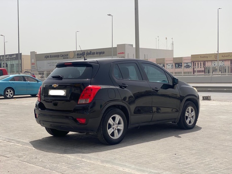 Manama, Vehicles, Cars & Trucks , BHD 1900,  Chevrolet Trax,  2017,  Automatic,  123800 KM,    (Black)