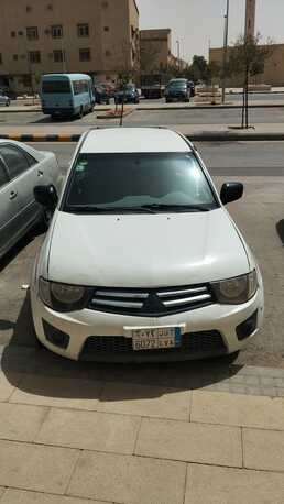 Riyadh, Vehicles, Cars & Trucks , SAR 15000,  Mitsubishi Jeep,  2015,  Manual,  300928 KM,  All Working Good Condition  Model