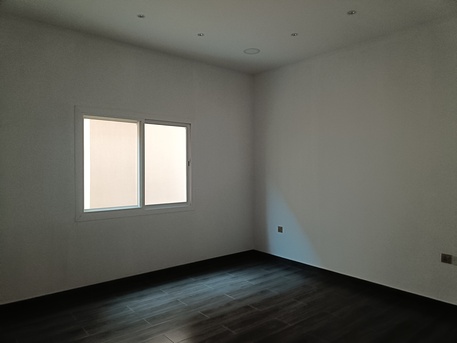 Manama, Apartments, Flats, Houses & Villas, BHD 340/month,  3 BR,  180 Sq. Meter,  Semi Furnished 3bhk Without Ewa