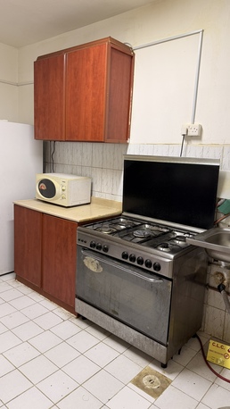 Riyadh, Furniture, SAR 500,  Used Household Furniture For Sale In Good Condition.