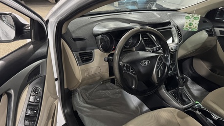 Riyadh, Vehicles, Cars & Trucks , SAR 35000,  HYUNDAI ELANTRA,  2016,  Automatic,  200 KM,  Full Options Aloys C