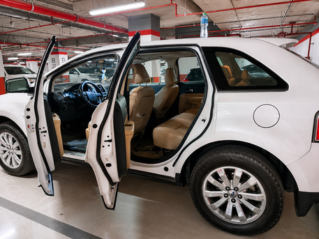 Riyadh, Vehicles, Cars & Trucks , SAR 22000,  Ford Edge,  2008,  Automatic,  325000 KM,   , Full Option, 22000 Sar