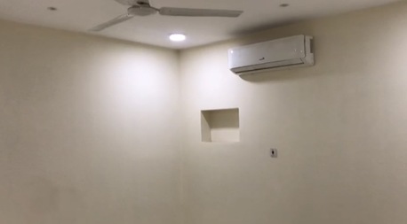 Riffa, Apts/Flats Wanted, BHD 130/month,  1 BR,  70 Sq. Meter,  130bd Flat/room For Rent With EWA  East Riffa Bu Kuwara Spacious RooomAnd Spacious Parking
