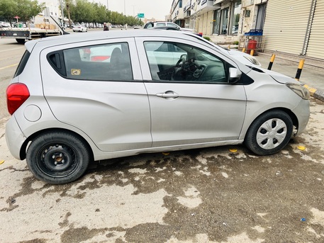 Riyadh, Vehicles, Cars & Trucks , SAR 24000,  Chevrolet Spark,  2020,  Automatic,  69000 KM,    Silver. Engine, Transmission AC Works Perfect