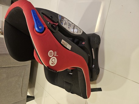 Hidd, Baby & Kid Stuff, BHD 30,  JUNIORS Baby Car Seat And Baby Stroller For Sale