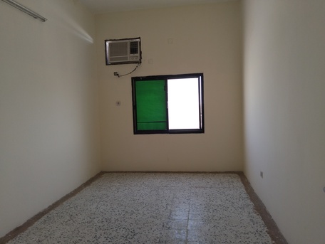 Manama, Offices, BHD 120,  2BHK Commercial Office For Rent In -(((Buhir)))