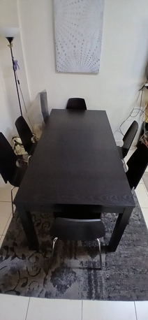 Al Malaz, Furniture, SAR 3200,  Dining Set From IKEA With Luxurious Carpet