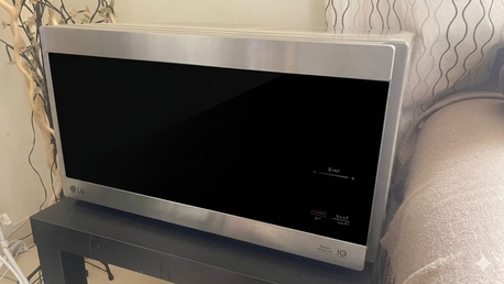 Al Malaz, Appliances, SAR 500,  LG Microwave With Smart Inverter Technology