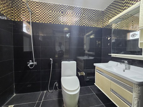Manama, Apartments, Flats, Houses & Villas, BHD 380/year,  Furnished,  2 BR,  Amazing Offer 2 Bhk At Seef Just For 380 Bhd