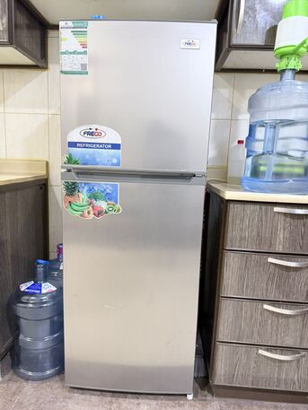 Al Khobar Al Shamalia, Appliances, SAR 600,  Refrigerator And Freezer (Very Good Condition)