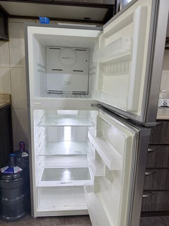 Al Khobar Al Shamalia, Appliances, SAR 600,  Refrigerator And Freezer (Very Good Condition)