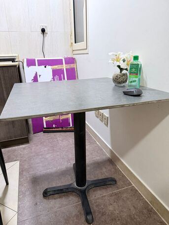 Al Khobar Al Shamalia, Furniture, SAR 250,  Table And Chair (Very Good Condition)