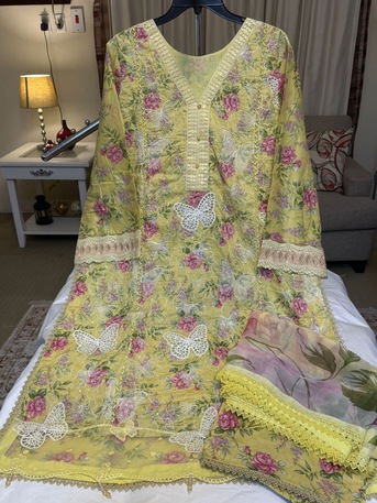 Khobar, Clothing & Accessories, Pakistani Stitched Dresses (Open House Exhibition)