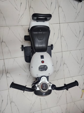 Manama, Baby & Kid Stuff, BHD 5,  Kids Electrical Motor Cycle Good Quality Rechargeable