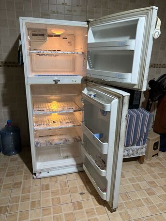 Jeddah, Household Items, SAR 300,  LG Refrigerator