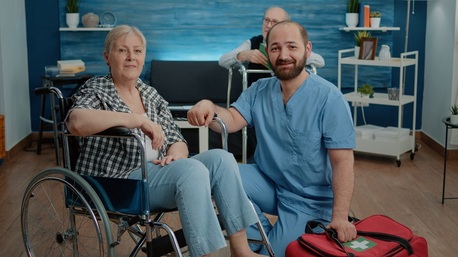 Navi Mumbai, Health & Beauty Items, Comfortable & Reliable Commode Chair For Adults &ndash; Medi Aid Xpert