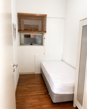 Kuala Lumpur City Centre (Klcc), Rooms for Rent, MYR 1000/month,  Furnished,  Small Room With Private Bathroom 5 Mins Walking Distance To PETRONAS Twin Tower