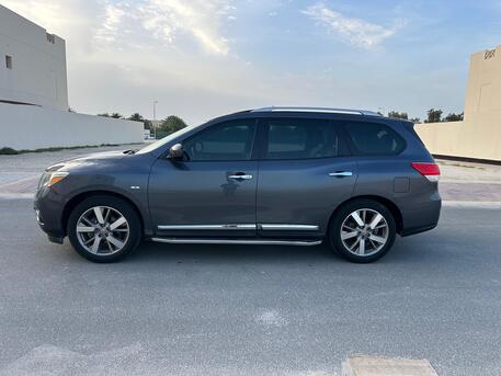 Riffa, Vehicles, Cars & Trucks , BHD 2750,  NISSAN PATHFINDER FULL OPTION PANORAMA ZERO ACCIDENT SINGLE ONWER,  2014,  Automatic,  178000 KM,  All Service Done Agency