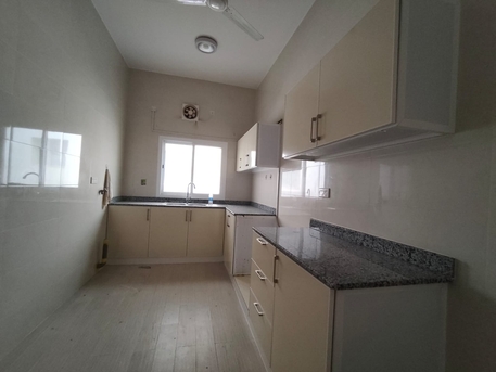 Manama, Apartments, Flats, Houses & Villas, BHD 220/year,  2 BR,  Jidali:- 2Bhk Unfurnished Flat On Rent With Ewa..
