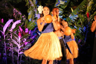New York, Restaurants, Huakai Luau