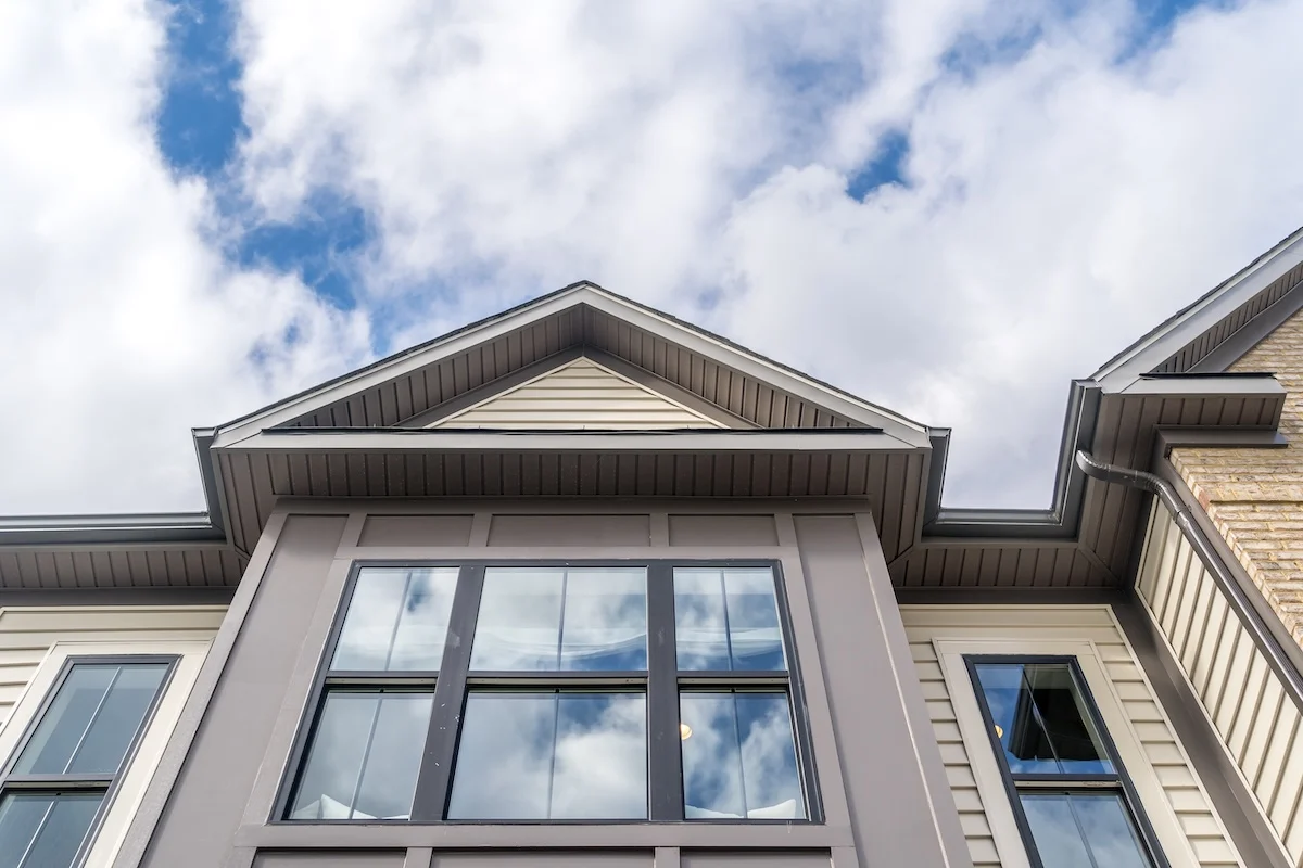 New York, Cleaning, Need Professional Aluminum Fascia Installation?