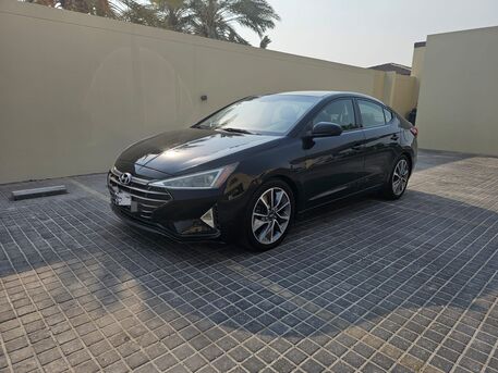 Saar, Vehicles, Cars & Trucks , BHD 2200,  Hyundai Elantra,  2019,  Automatic,  215000 KM,